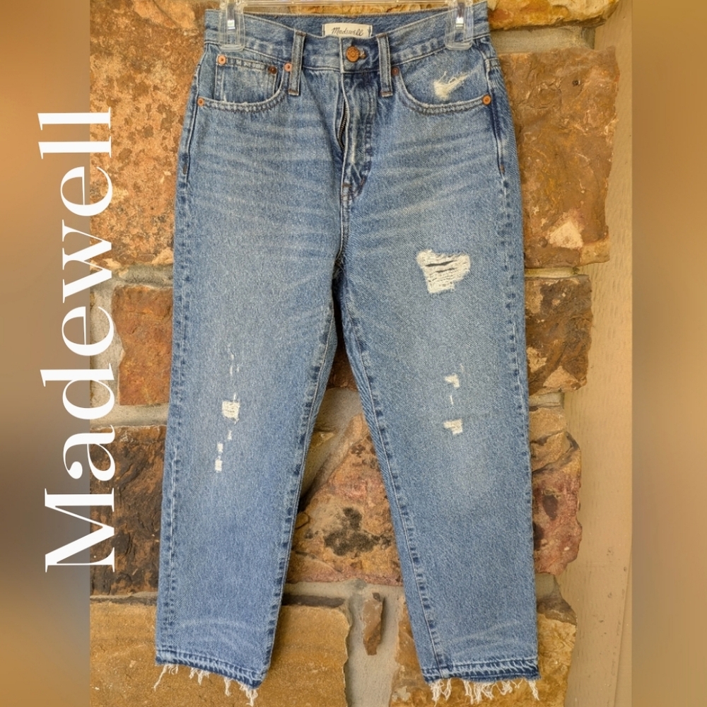 Double frayed madewell classic straight Jean size 25 excellent condition 👖